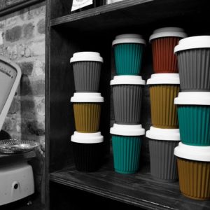 Reusable coffee cups in various sizes by ONYA